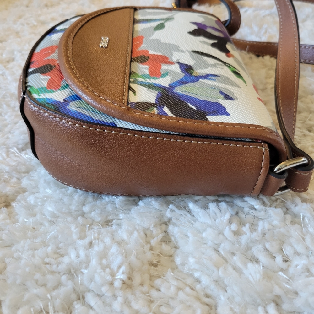 Chaps Watercolor Floral Crossbody Bag Purse Faux Leather Flap Snap - Picture 4 of 12